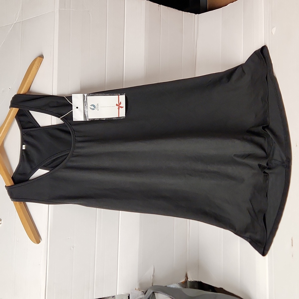 NWT Ictive Women's sz L Professional Workout Apparel comes w/elastic tie